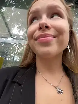Liza_risky