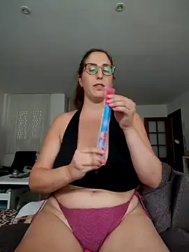 Maya_Brooke webcam
