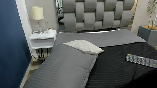 Charlie___Musk webcam