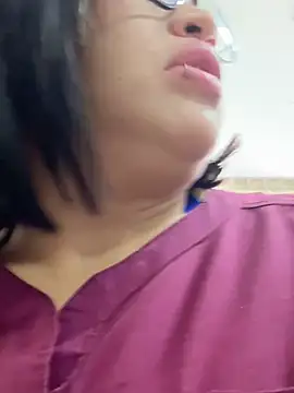 Melany-1 webcam