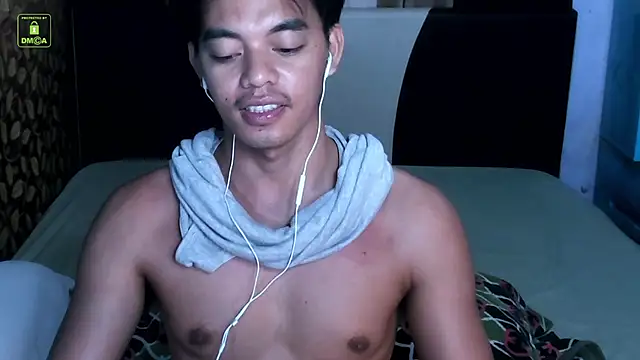 Crazyasiancum1 webcam