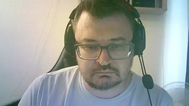 SirAbuser webcam
