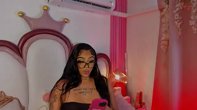 Mia_Jansen webcam