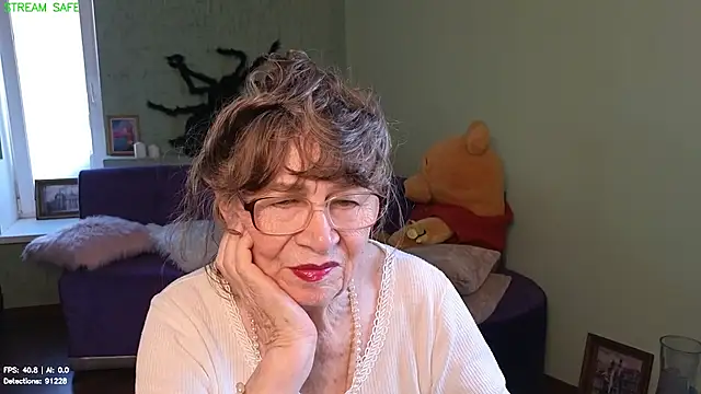 Betty_Brick webcam