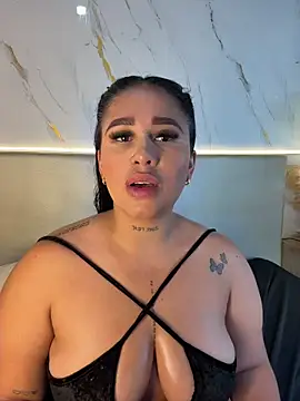 julietaa_1 - Julietaa_1's free webcam - UK Sex Cams