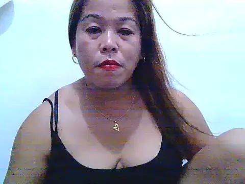 yummytitsxxx168 webcam