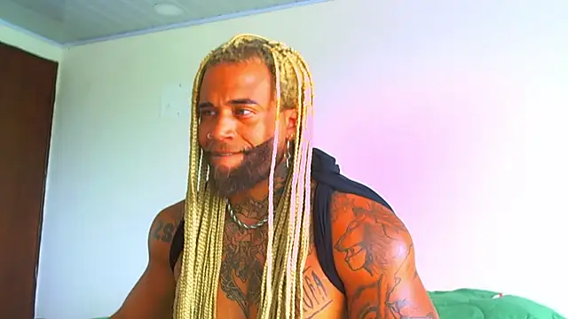ragnar0825 webcam
