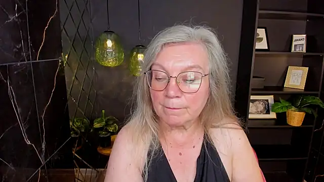NataliMellow webcam