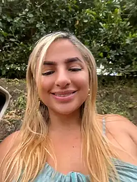 sammyqueenx21 webcam