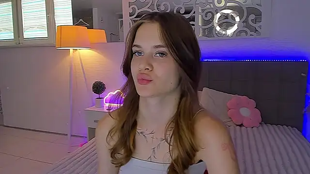 LuisaClover webcam