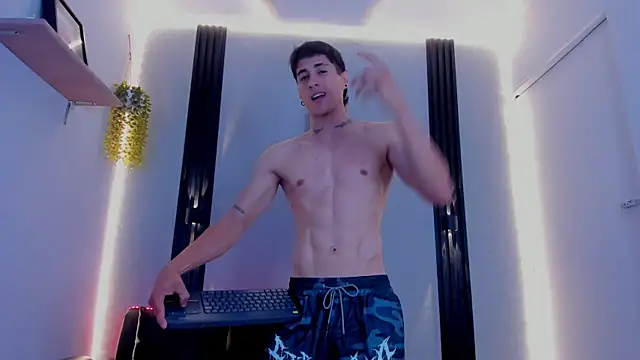 Dark_Valentino_ webcam