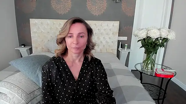 AllisonWilliams live cam on StripChat