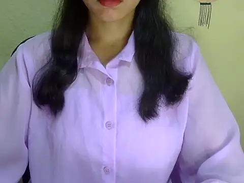 Shazi_1 live cam on StripChat