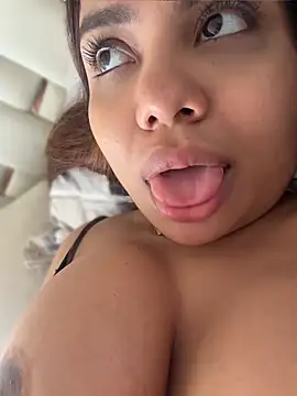 valeria2019hot webcam