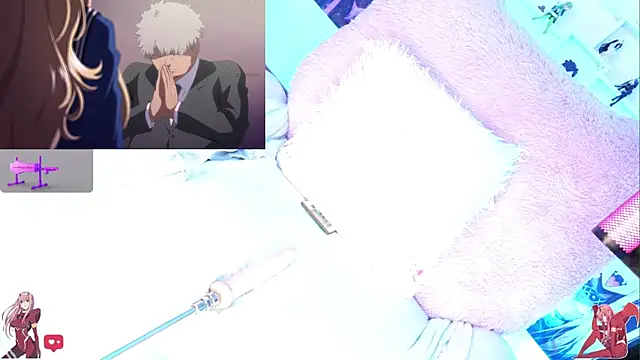 Kira-- webcam