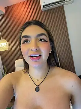 jenn_fit webcam