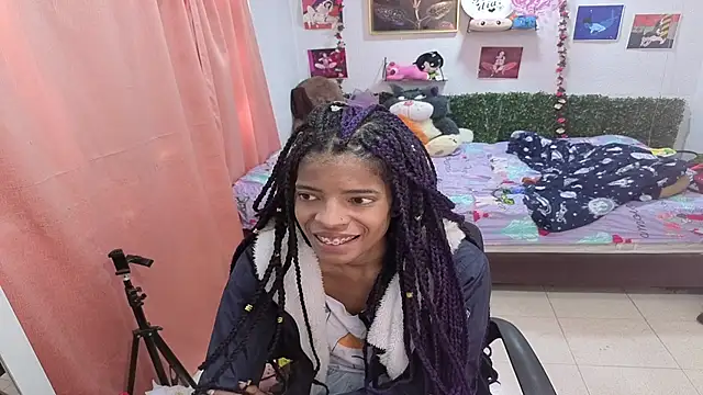 thianahorny webcam