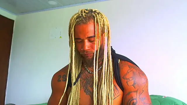 ragnar0825 webcam