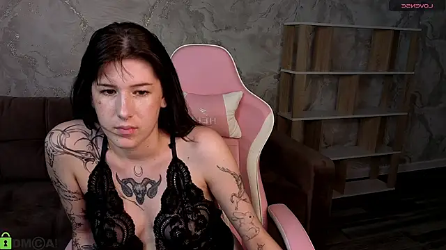 Ester_Henderson webcam
