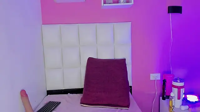 Alanna_hot3 webcam