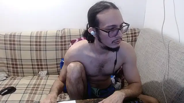 cholitohermoso webcam