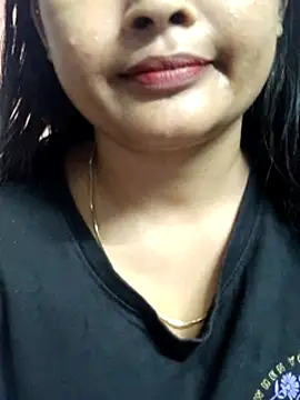 Wild-janvi webcam