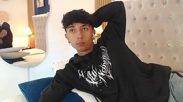Aiden_Rivers_ webcam