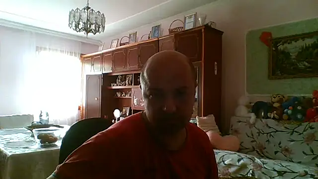 Luceriusbigass webcam