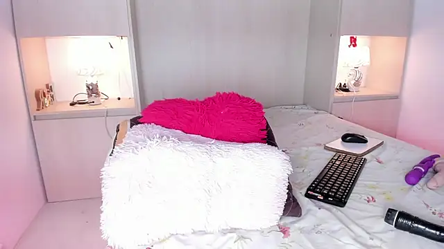 KendallWestt webcam
