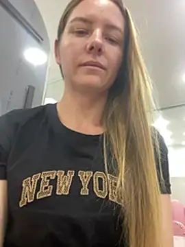 Blondie_angie webcam
