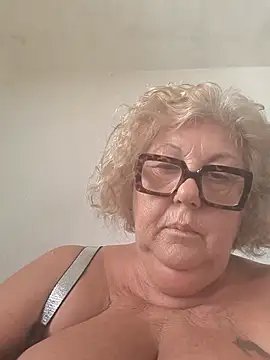 Merilulla live cam on StripChat