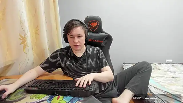 iliaskrislove live sex cam