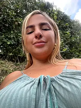 sammyqueenx21 - Sammyqueenx21's free webcam - UK Sex Cams