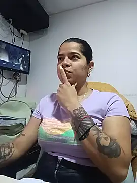 alexa-cooper- webcam