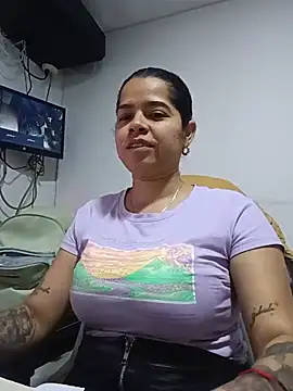 alexa-cooper- webcam