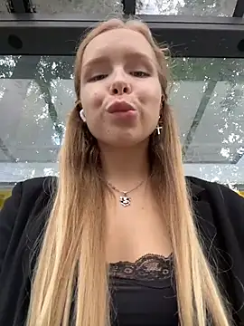Liza_risky