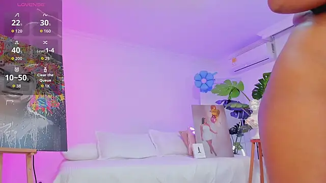 JANYLOVE__