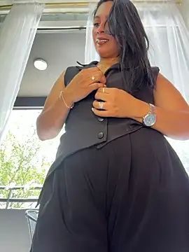 sofia_convers (F milf) - 🔥🫦set my pussy and clit on fire 🥵💦