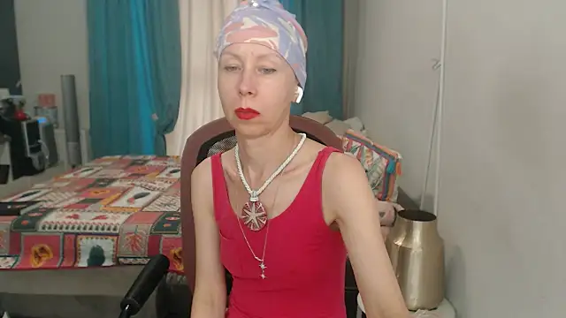 LuxuryNika live cam on StripChat