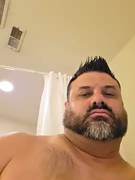 Roddog18 live sex cam
