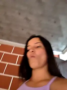 Mia_jhoonson live cam on StripChat