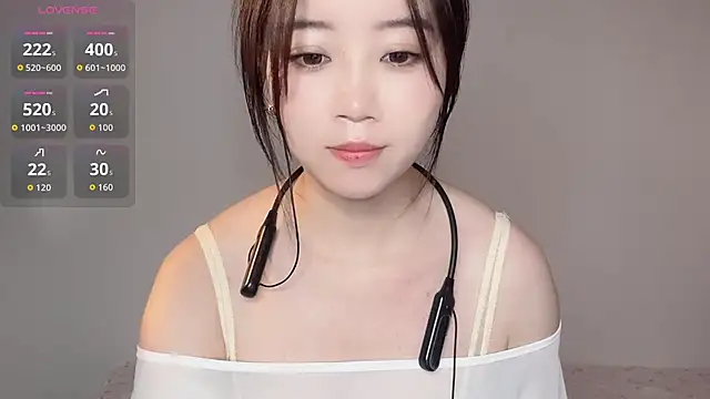 77-Vicky live cam on StripChat