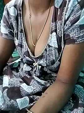 Lovely-Deepa webcam