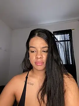 trianawhite webcam
