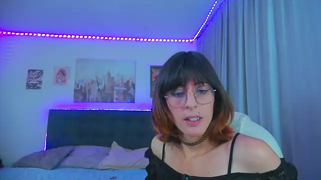 goth_minerva live cam on StripChat
