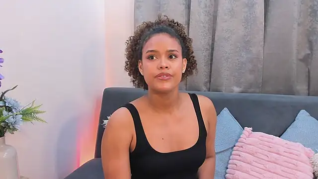 Amelia_bss webcam