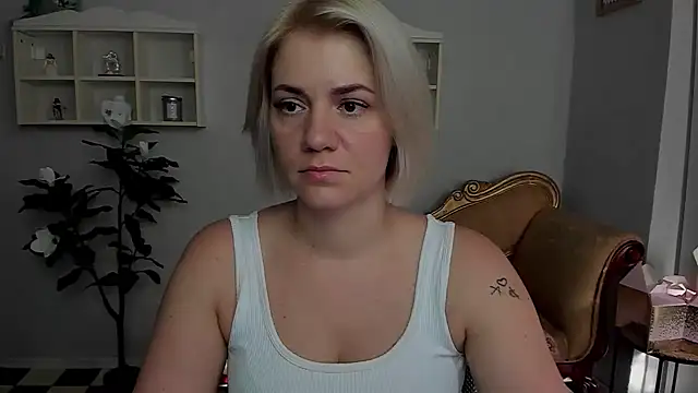 MariaStones live cam on StripChat