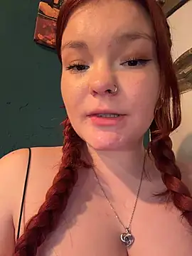Baby__Fox live cam on StripChat