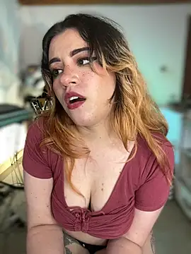 NikkiNix webcam