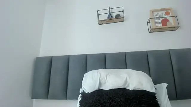 MaraOwen_ live cam on StripChat